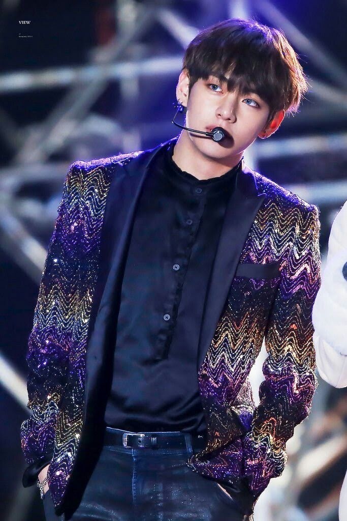 thoi trang san khau cua V anh 4