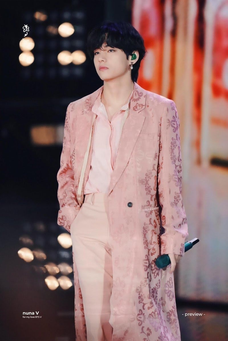 thoi trang san khau cua V anh 5