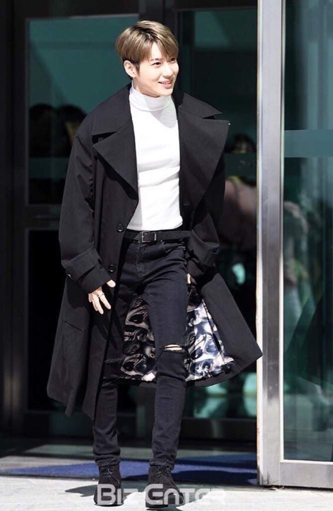 sao hàn mặc áo khoác dài ảnh 13 sao han mac ao khoac dai anh 13