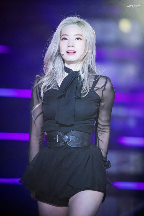 dahyun mac vay ao sexy anh 6