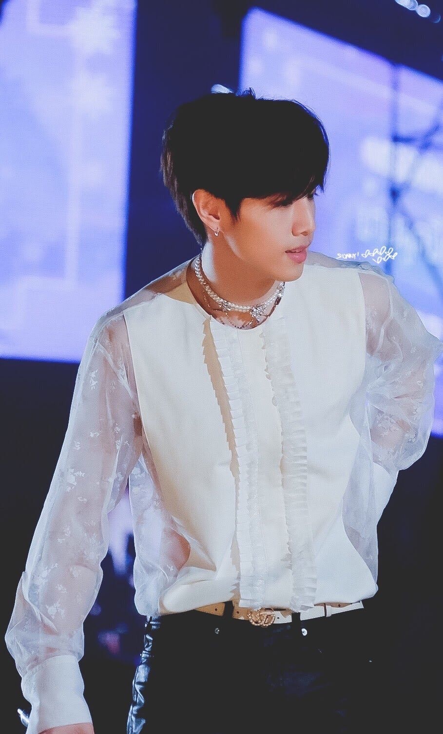 sao nam hàn mặc áo xuyên thấu ảnh 10 sao nam han mac ao xuyen thau anh 10