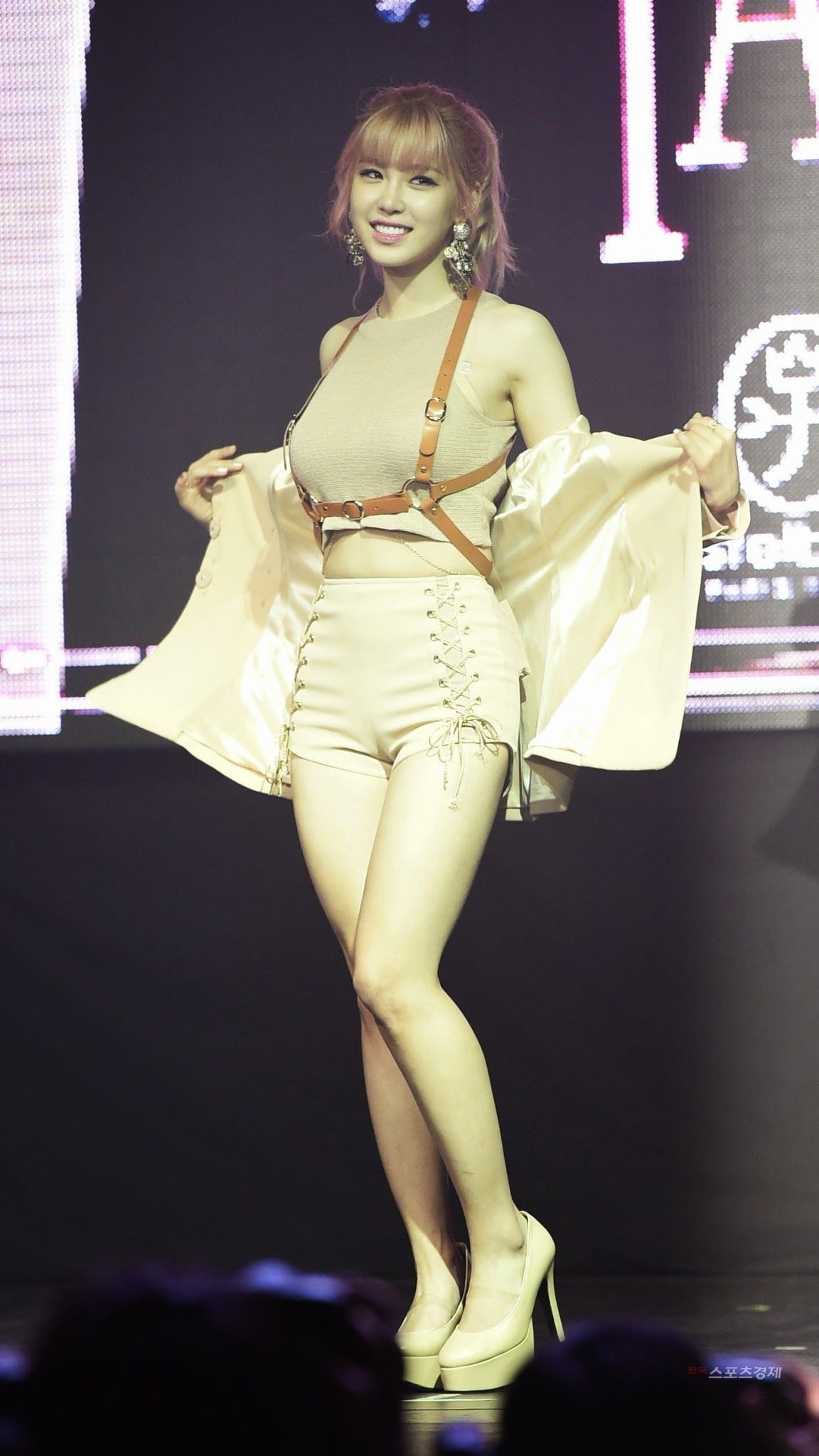 Hyosung mac sexy anh 5