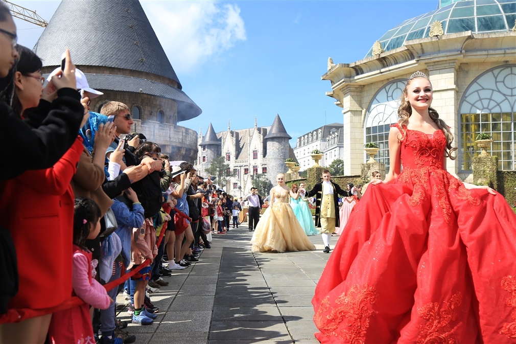 Tet tren dinh Ba Na,  Ba Na,  Le hoi tren dinh Ba Na anh 10