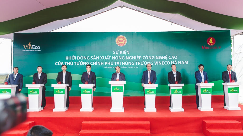 Thủ tướng giới thiệu nông sản sạch ra thế giới ảnh 1 Thu tuong gioi thieu nong san sach ra the gioi anh 1