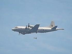 Ten lua Han Quoc roi xuong bien vi phi cong bam nham nut hinh anh