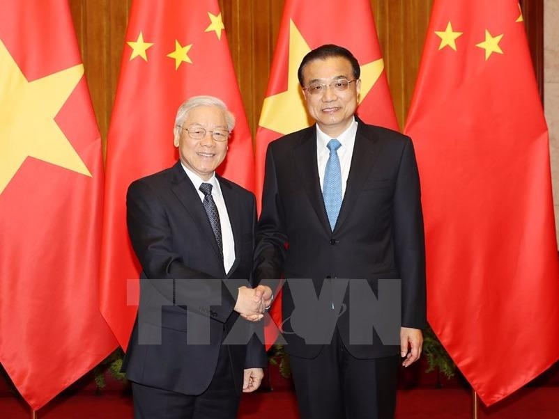 Tong bi thu hoi kien thu tuong, uy vien truong Nhan dai TQ hinh anh