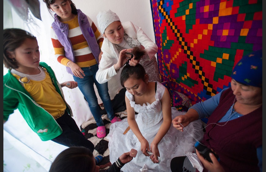 tục bắt vợ ở Kyrgyzstan ảnh 7 tuc bat vo o Kyrgyzstan anh 7