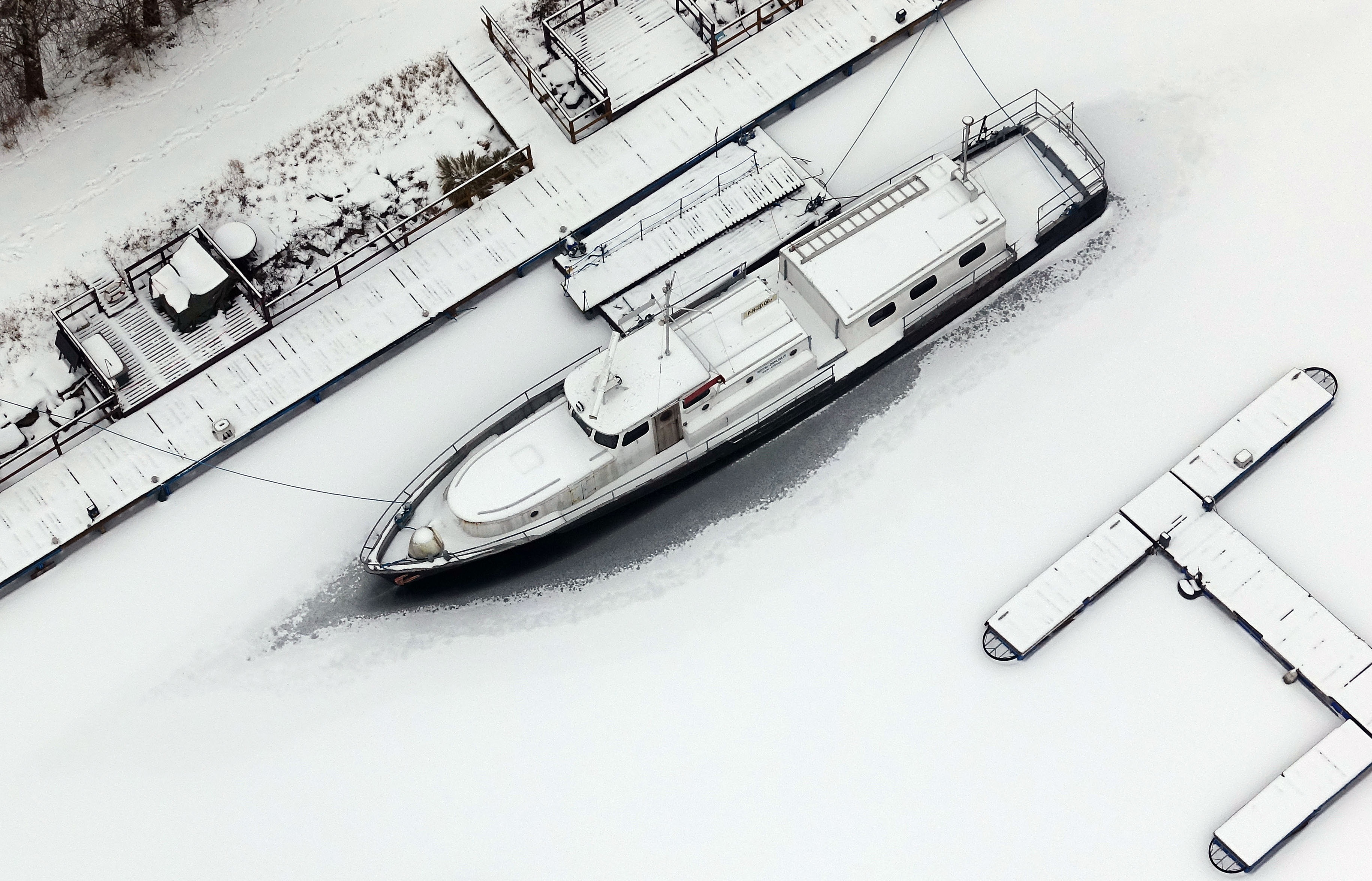 Trump cam nhap cu anh 6