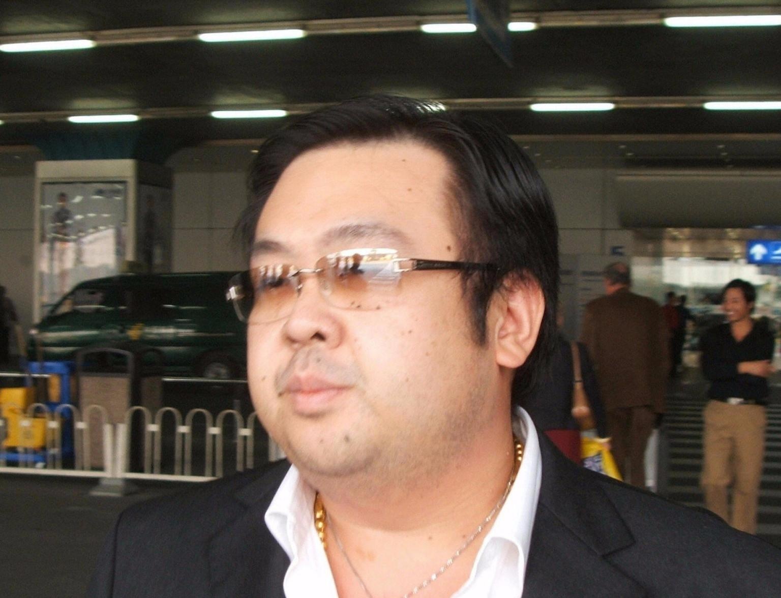 Nghi pham vu Kim Jong Nam lam viec tai DSQ Trieu Tien hinh anh