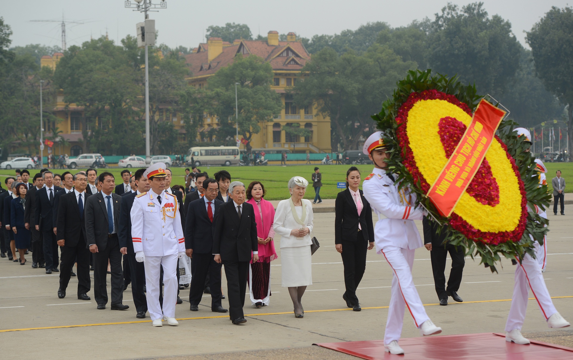 Nhật hoàng thăm Việt Nam ảnh 2 Nhat hoang tham Viet Nam anh 2