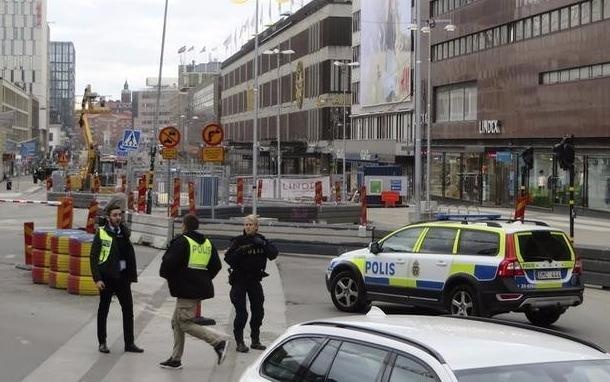 Nghi pham khung bo Thuy Dien ton sung IS hinh anh