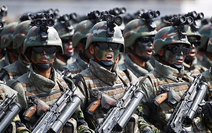 Luc luong dac nhiem chuyen bao ve ong Kim Jong Un hinh anh