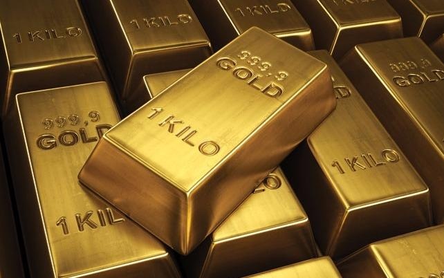 Dubai: Hanh khach quen 44 kg vang va tre so sinh tren taxi hinh anh