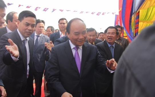 Thu tuong Nguyen Xuan Phuc du le khanh thanh cau Long Binh-Chrey Thom hinh anh