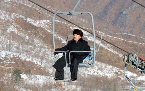 Mon qua ong Kim Jong Un danh cho nguoi dan Trieu Tien hinh anh