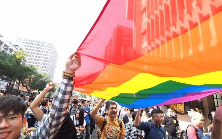 Dai Loan tro thanh noi dau tien o chau A cong nhan hon nhan dong gioi hinh anh