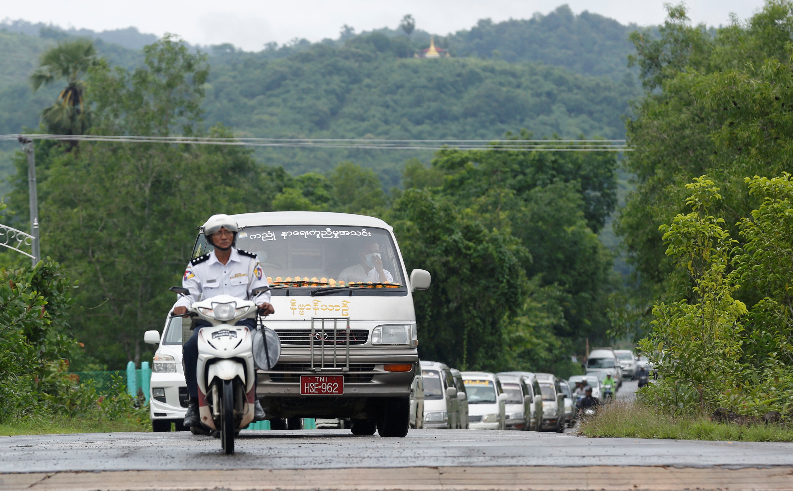 dam tang nan nhan roi may bay Myanmar anh 1