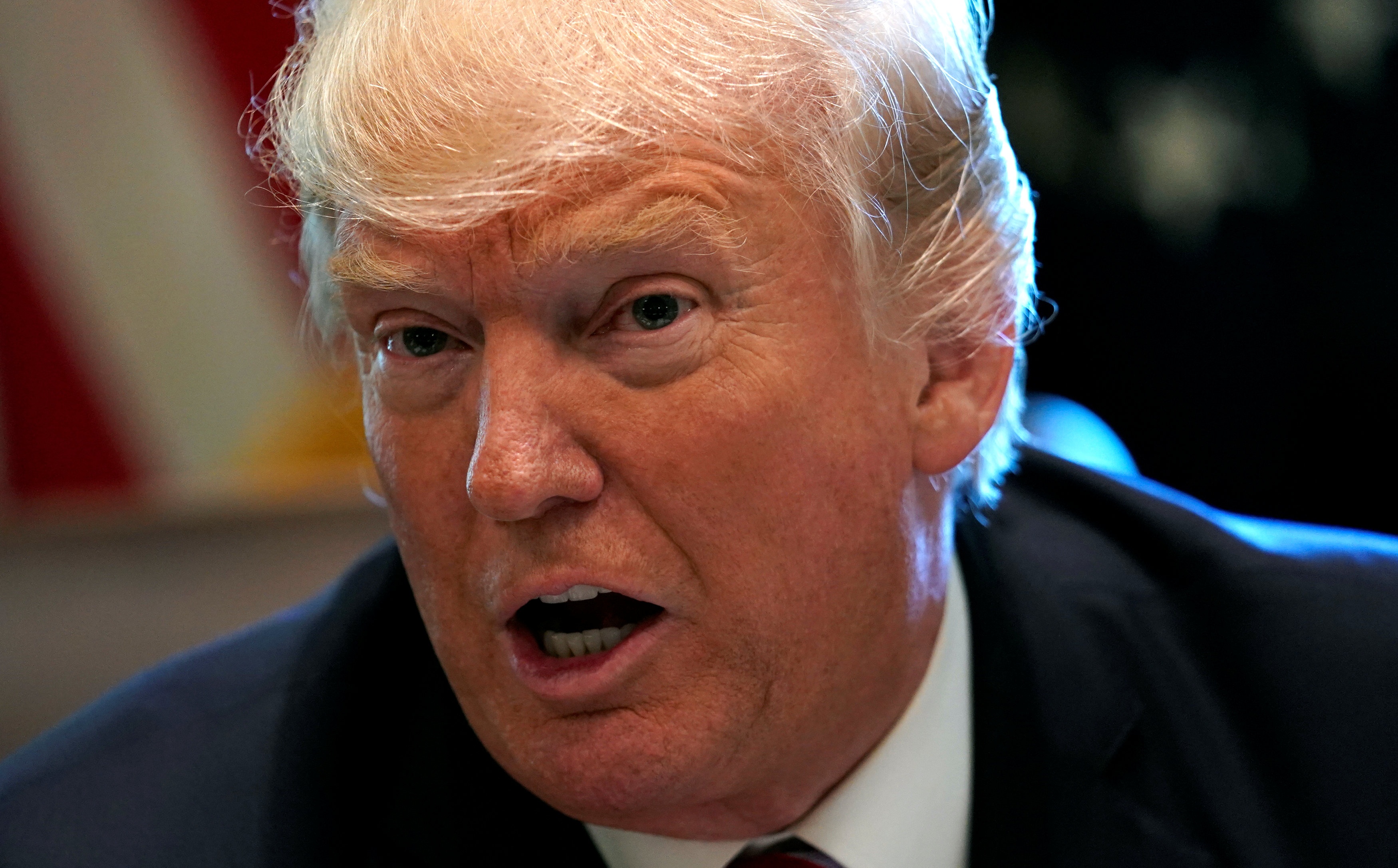 Thuong nghi si My cham choc hop noi cac kieu Tong thong Trump hinh anh