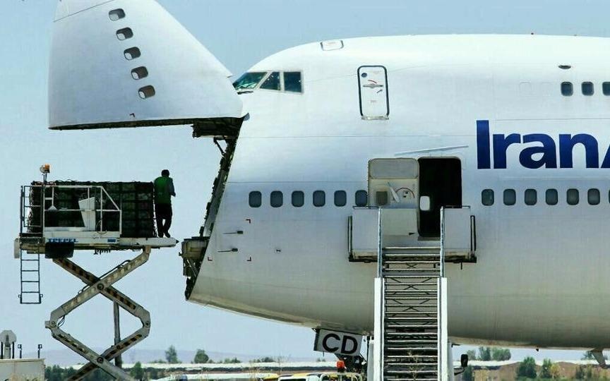 Iran chuyen 1.100 tan rau cu toi Qatar moi ngay hinh anh