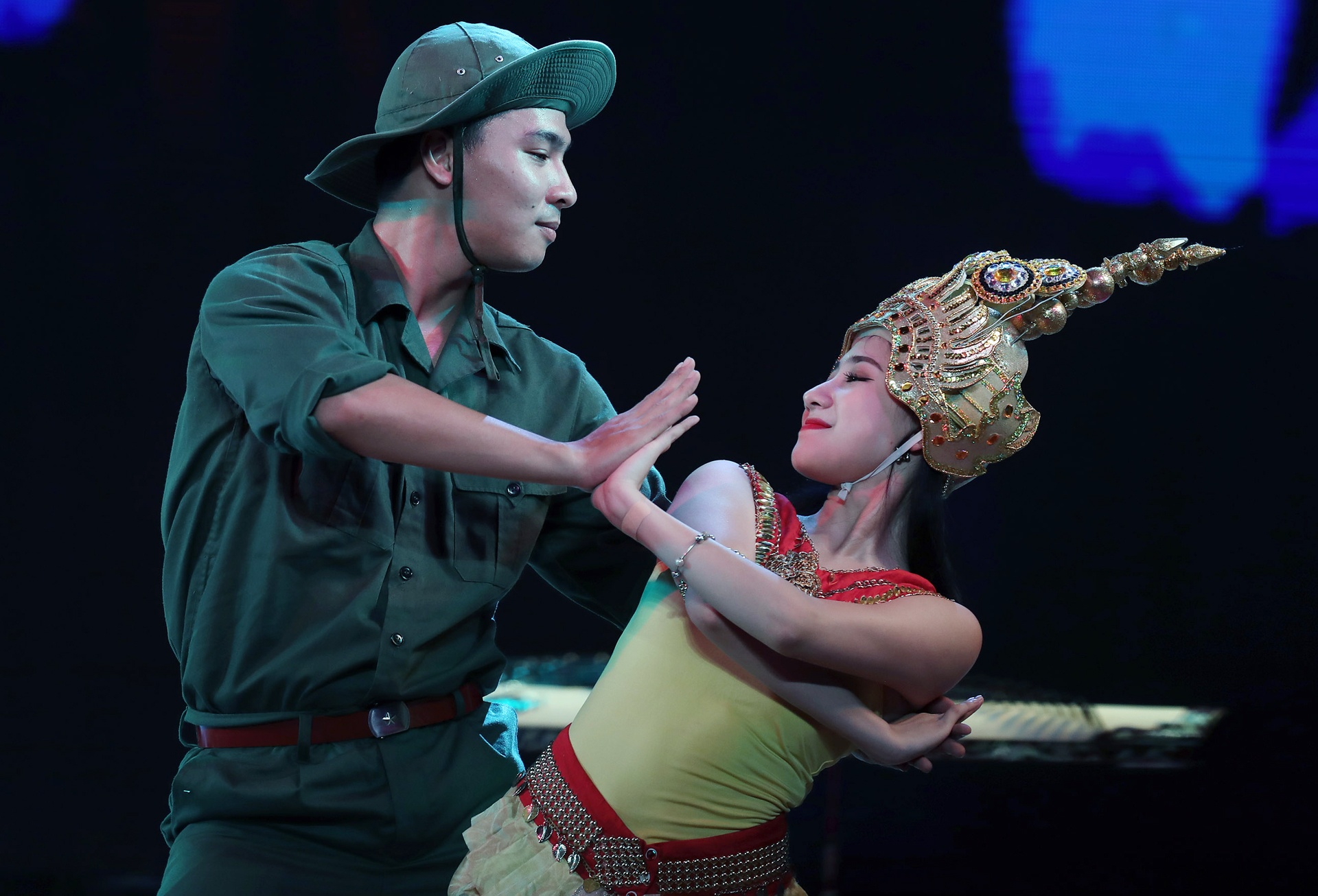 ky niem 50 nam quan he Viet Nam - Campuchia anh 8