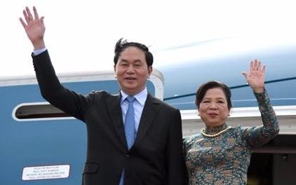 Chu tich nuoc len duong tham chinh thuc Belarus va Lien Bang Nga hinh anh