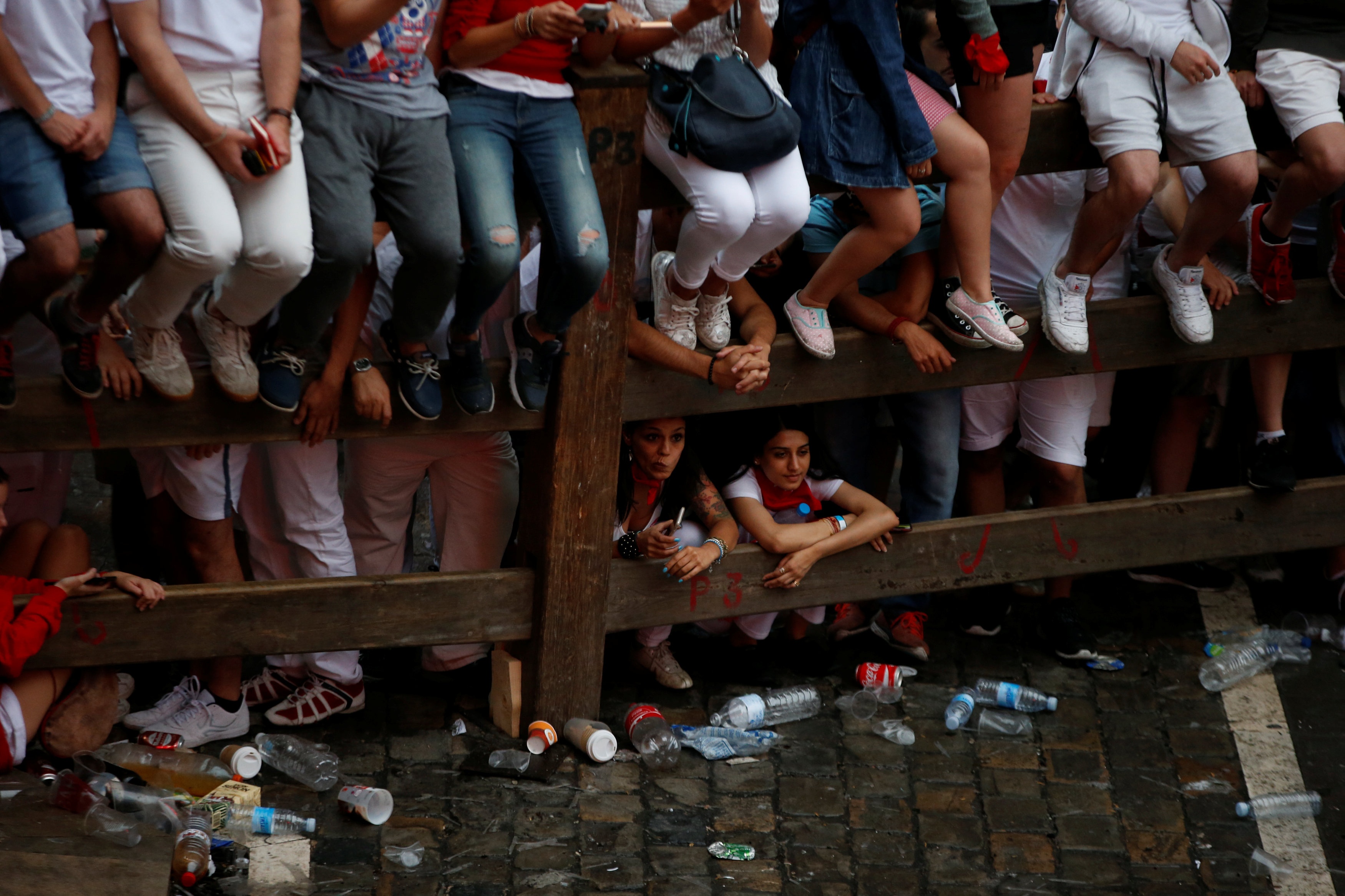 5 nguoi bi bo tot tan cong trong le hoi o Tay Ban anh 3