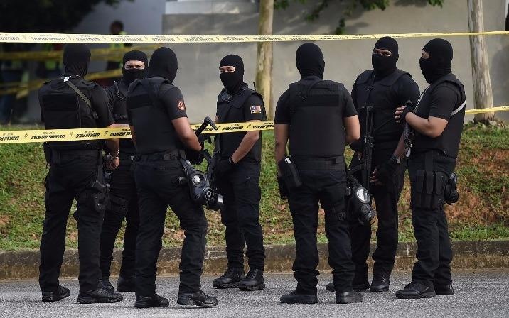 Malaysia huy dong hon 200 canh sat bao ve phien toa Doan Thi Huong hinh anh