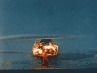 Qua bom danh dau ky nguyen hat nhan cua nhan loai hinh anh