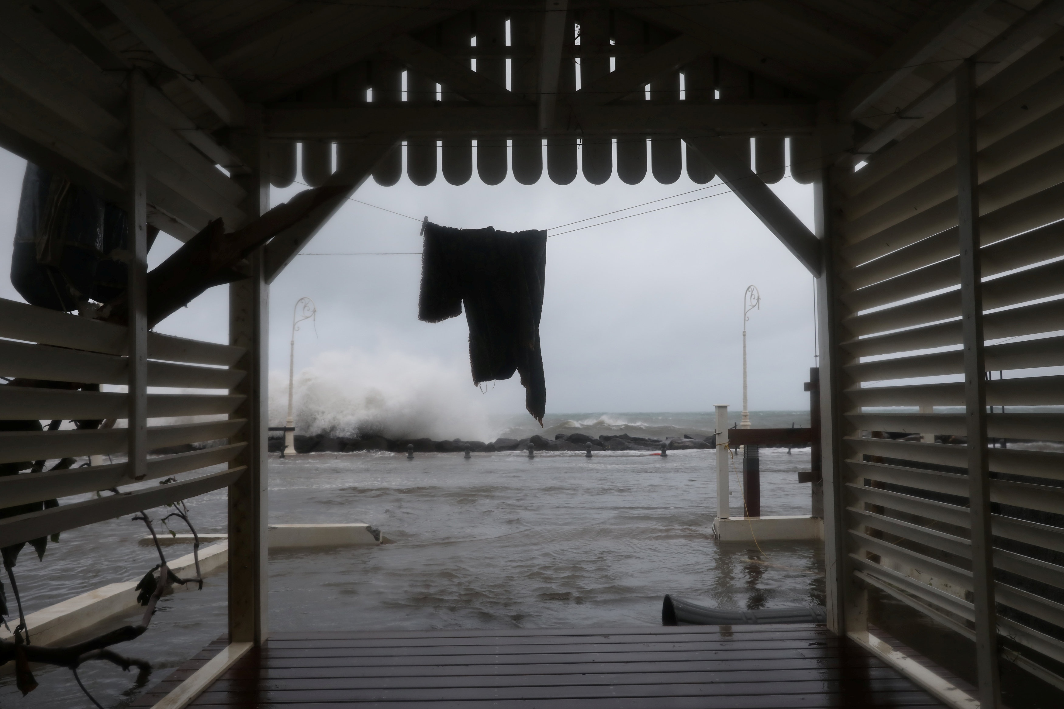 Nguoi dan Caribe don bao Maria anh 5