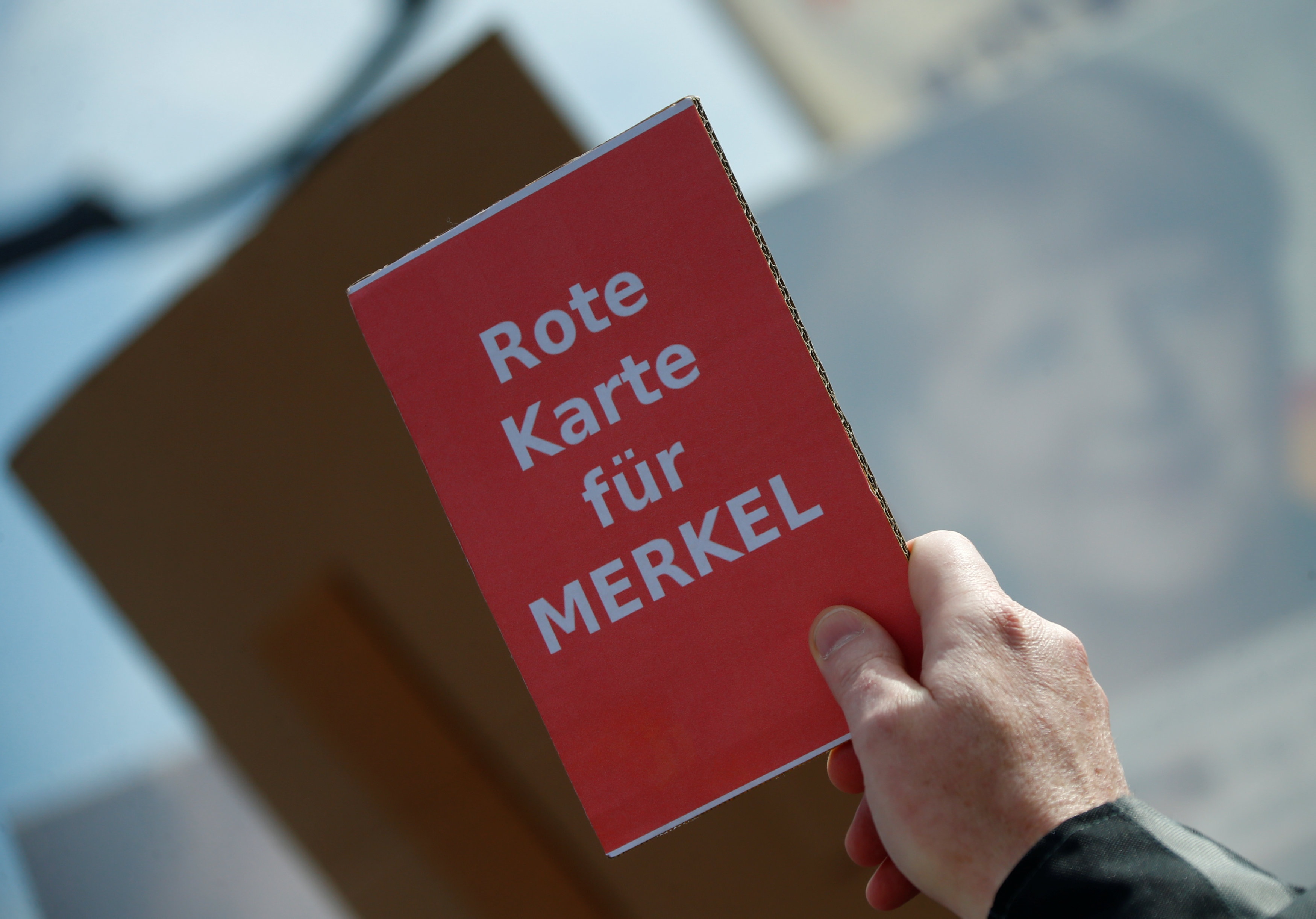 Duc san sang bau cu quyet dinh tuong lai chau Au anh 2