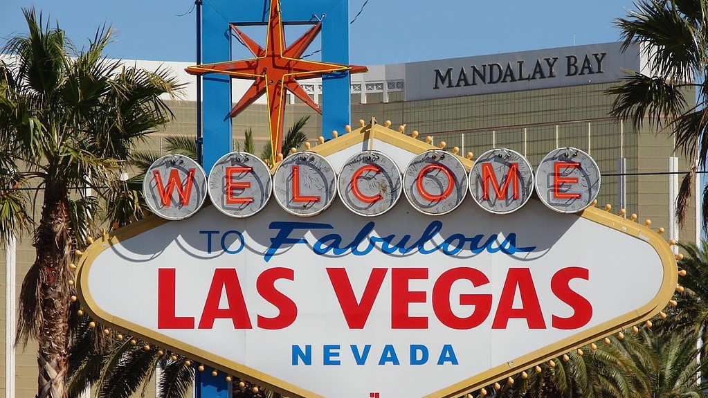 Hashtag tuan qua: Con ac mong xa sung cua nuoc My hinh anh