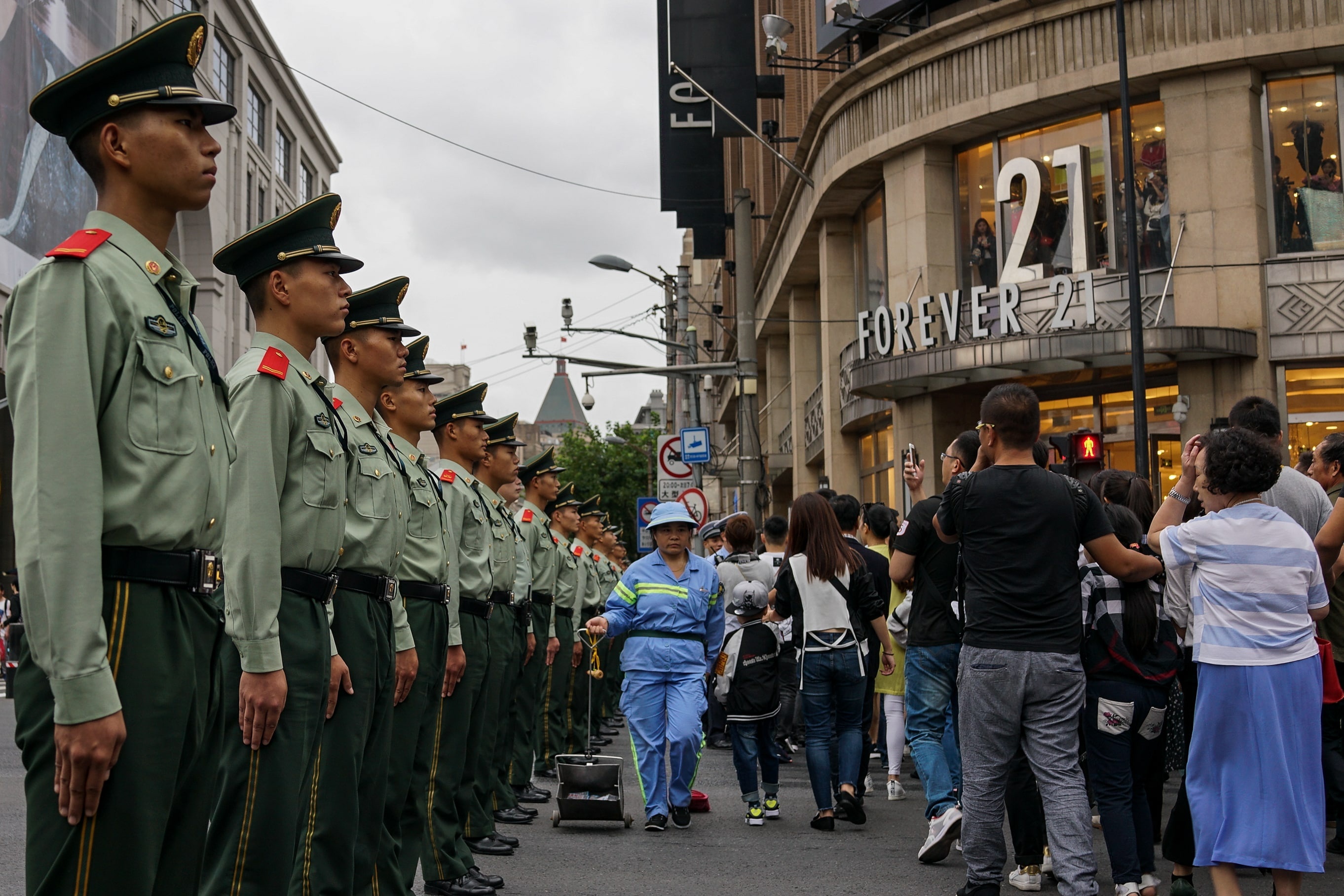 nguoi Trung Quoc ve nha sau Tuan le Vang anh 5