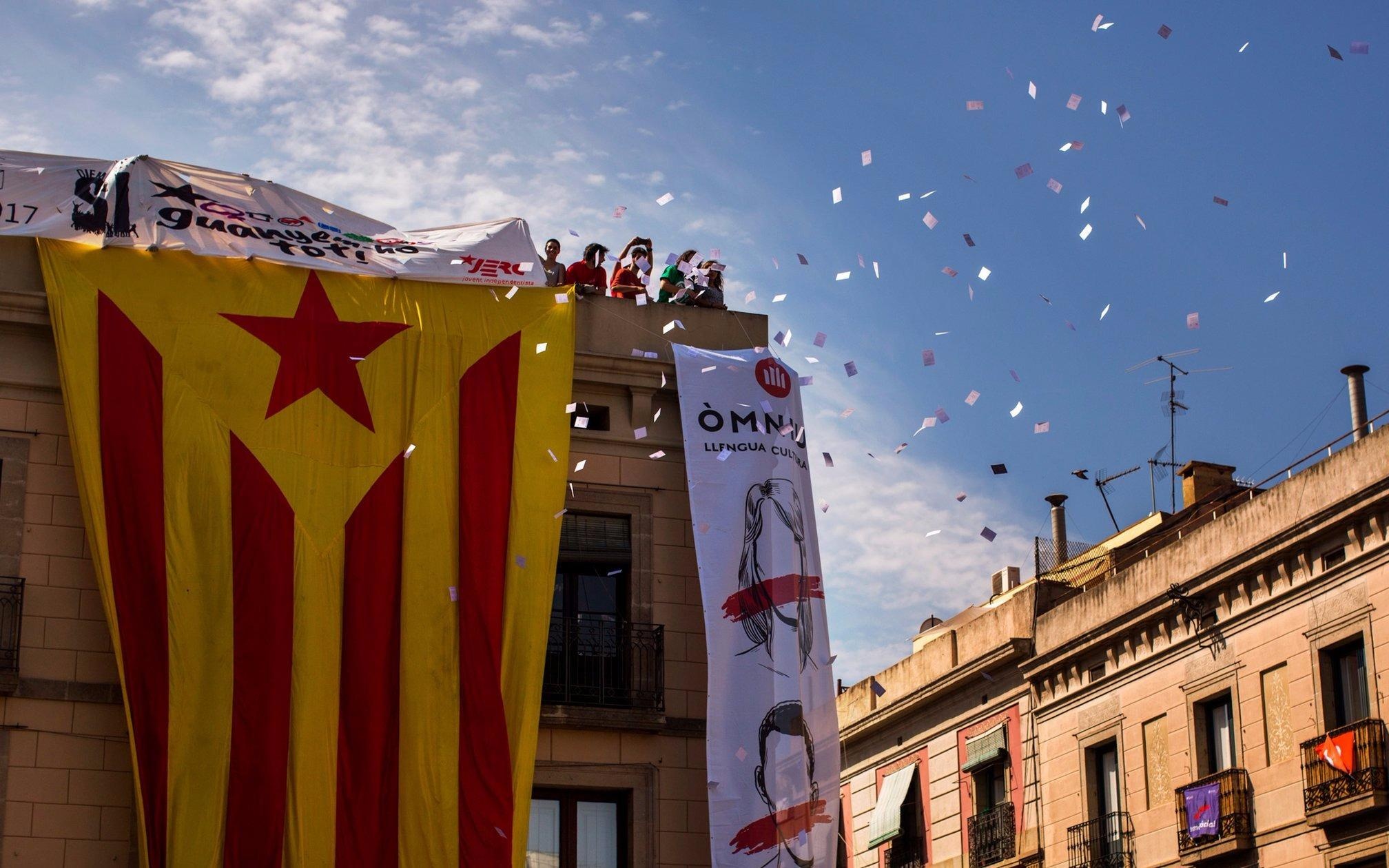 Catalonia va ngon lua khao khat doc lap suot 1.000 nam hinh anh