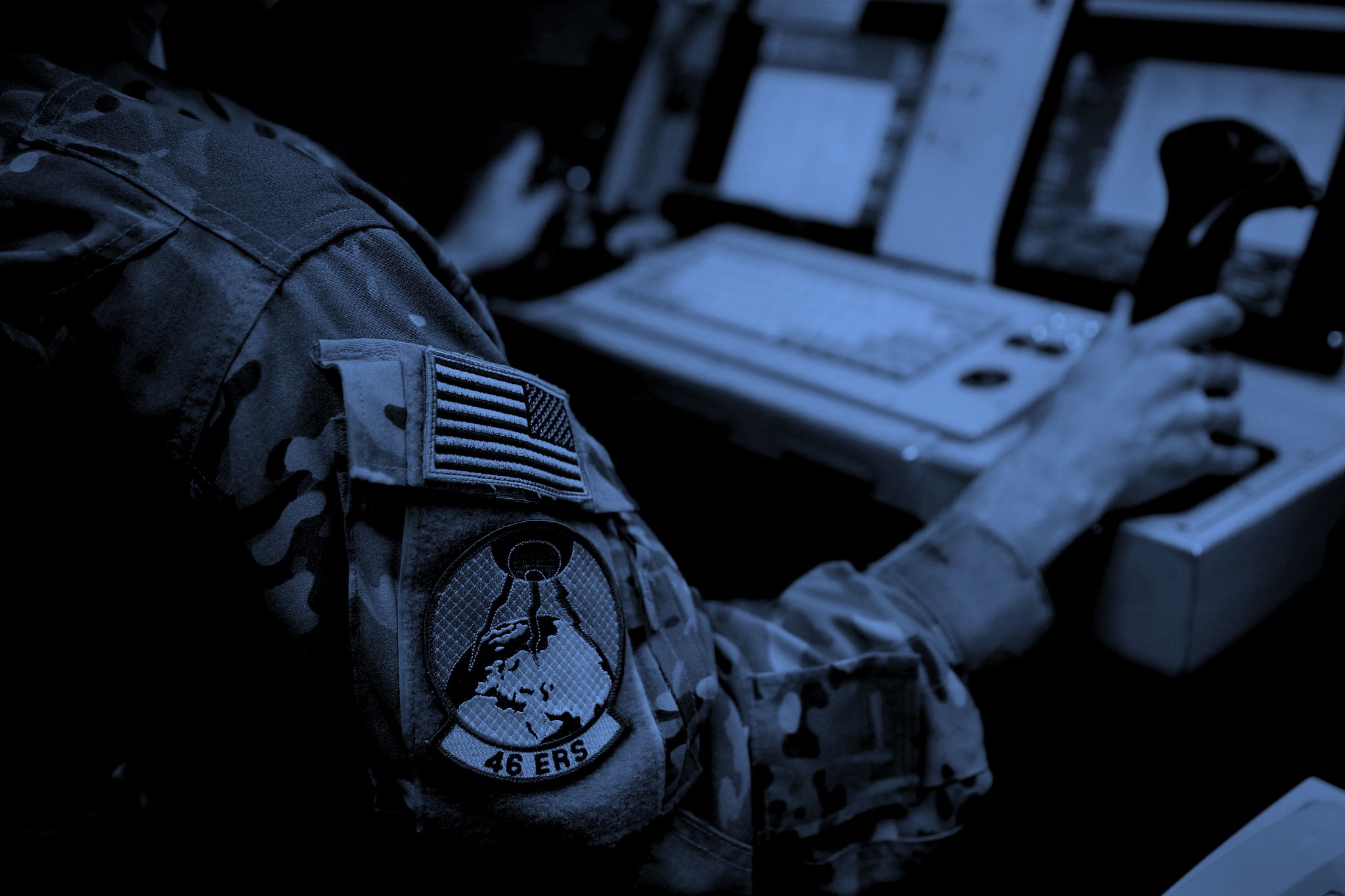 My khong kich tieu diet IS anh 4