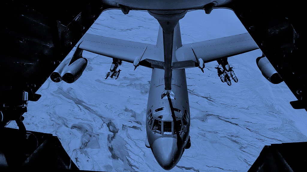 My khong kich tieu diet IS anh 10