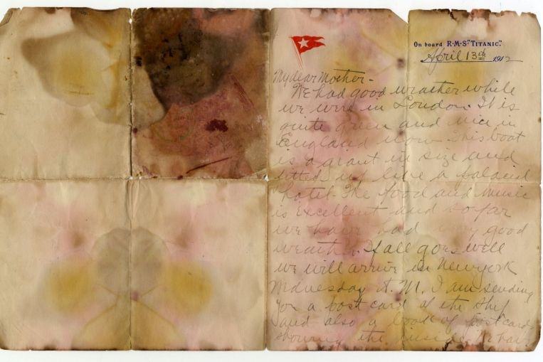 Thu cua hanh khach tren tau Titanic duoc ban voi gia ky luc hinh anh