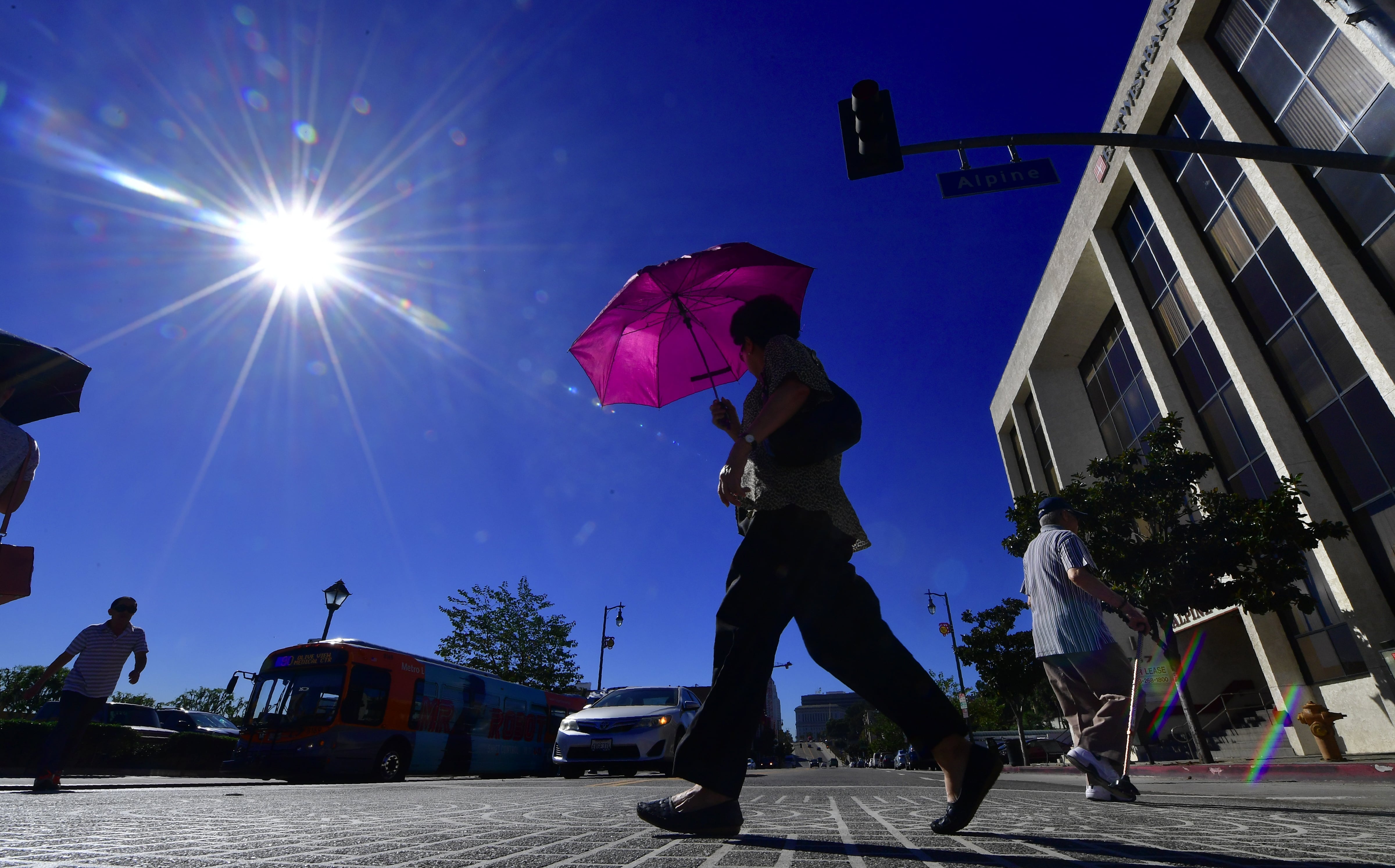 California chat vat trong nang nong ky luc cuoi mua hinh anh