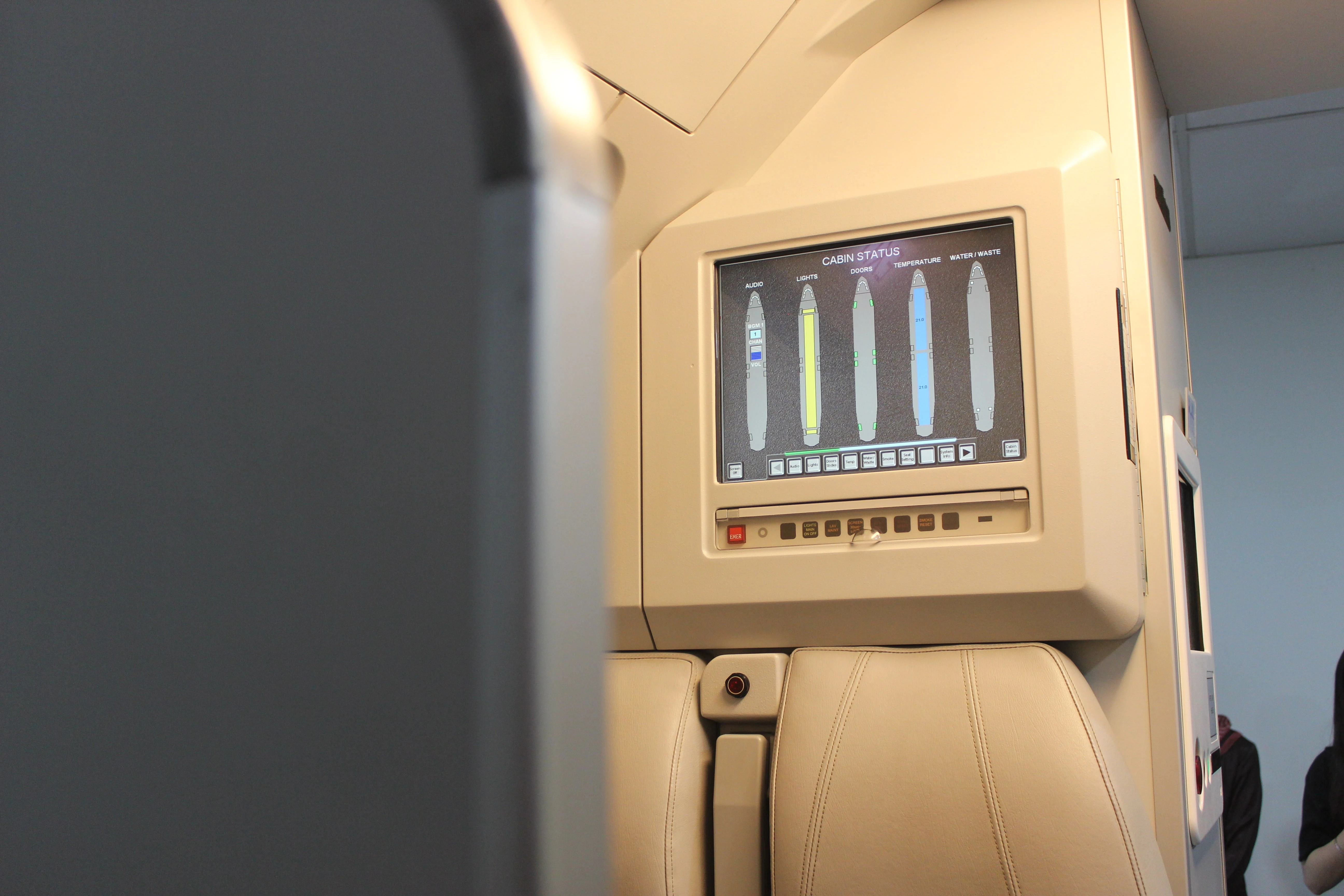 quy trinh dao tao tiep vien hang khong anh 4