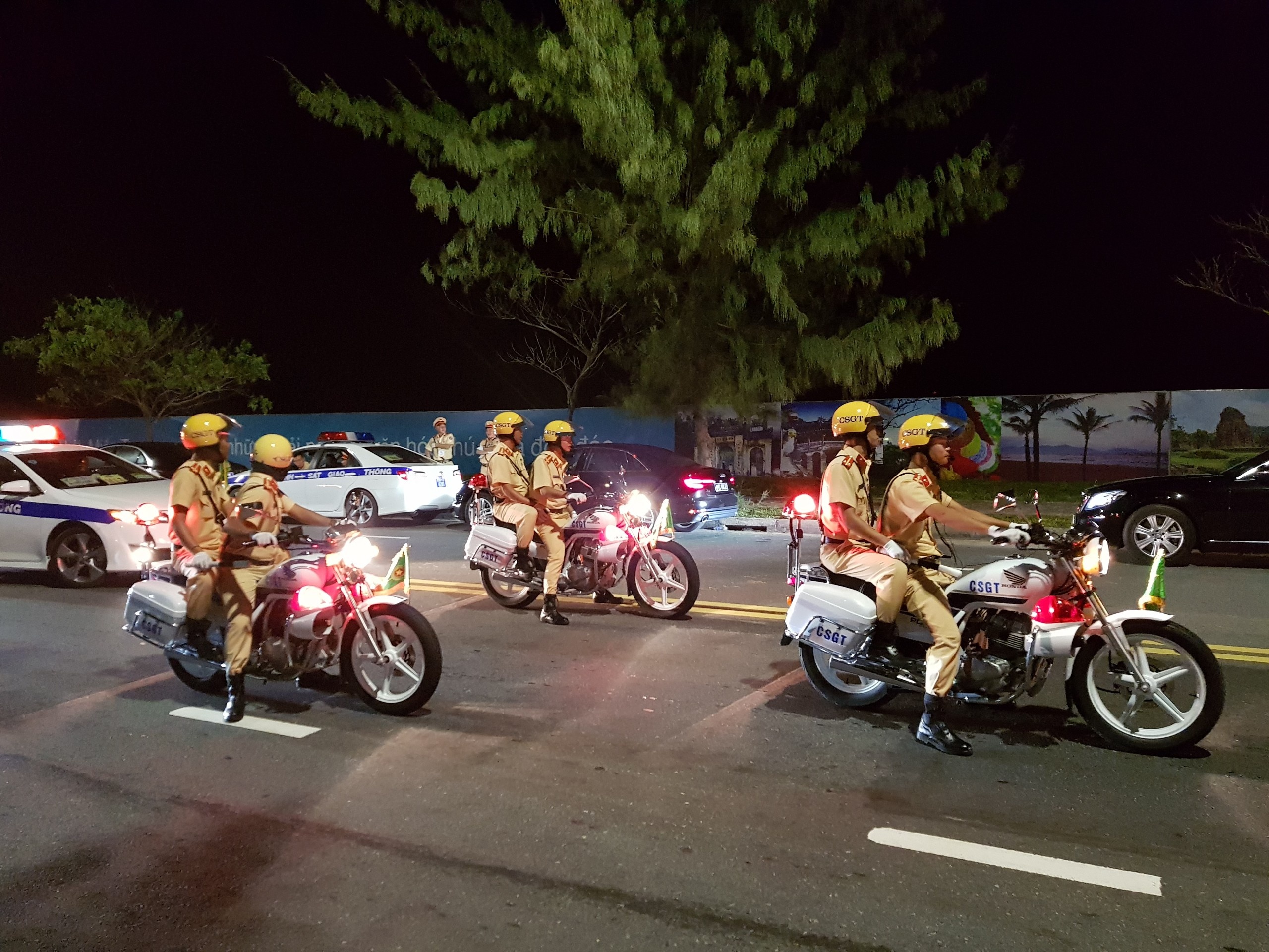 tiec chieu dai lanh dao cac nen kinh te APEC anh 9