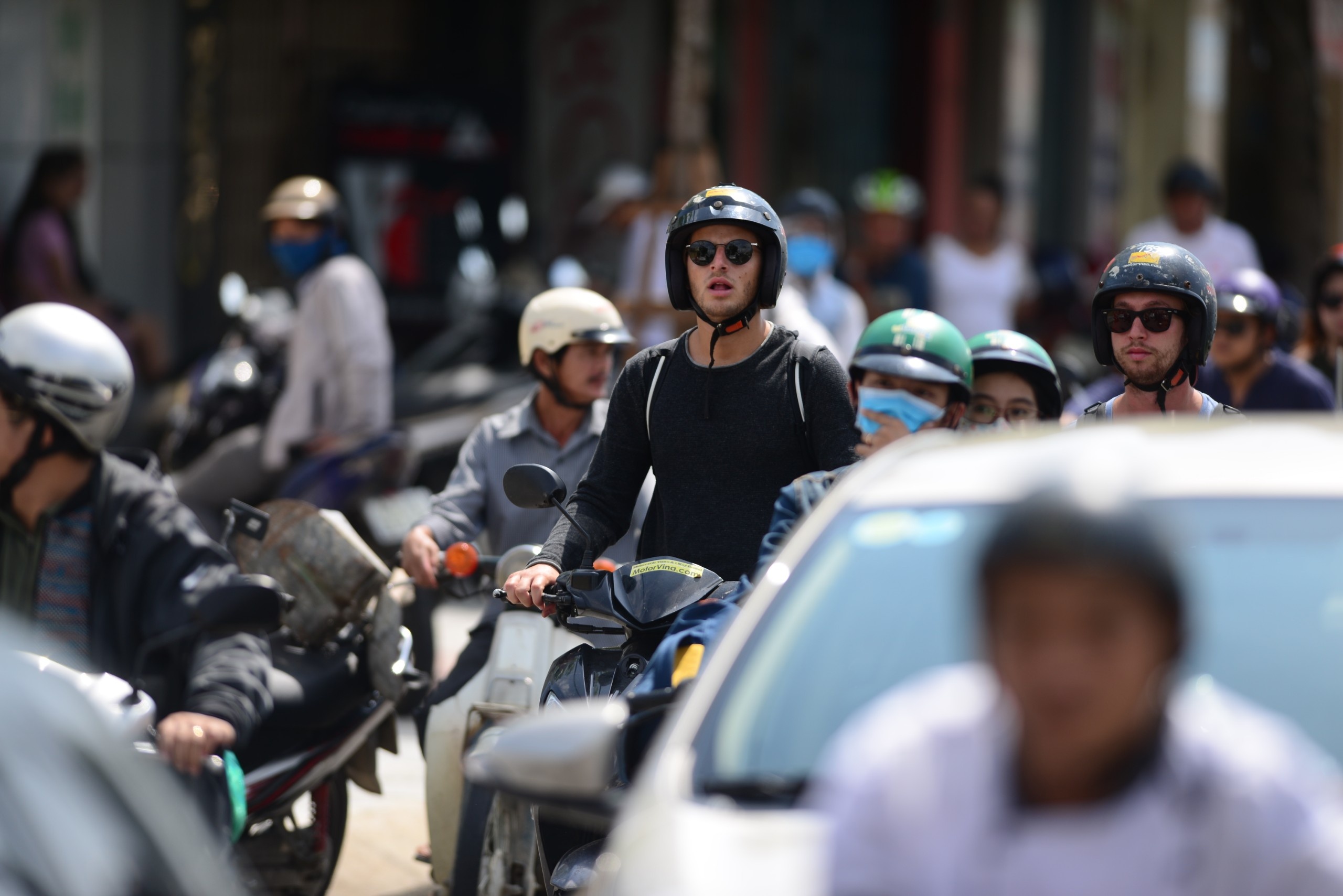 Trump roi Trung Quoc den Da Nang anh 27