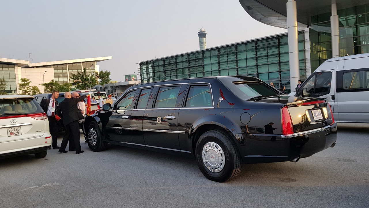đoàn xe của Trump ở Việt Nam ảnh 4 doan xe cua Trump o Viet Nam anh 4