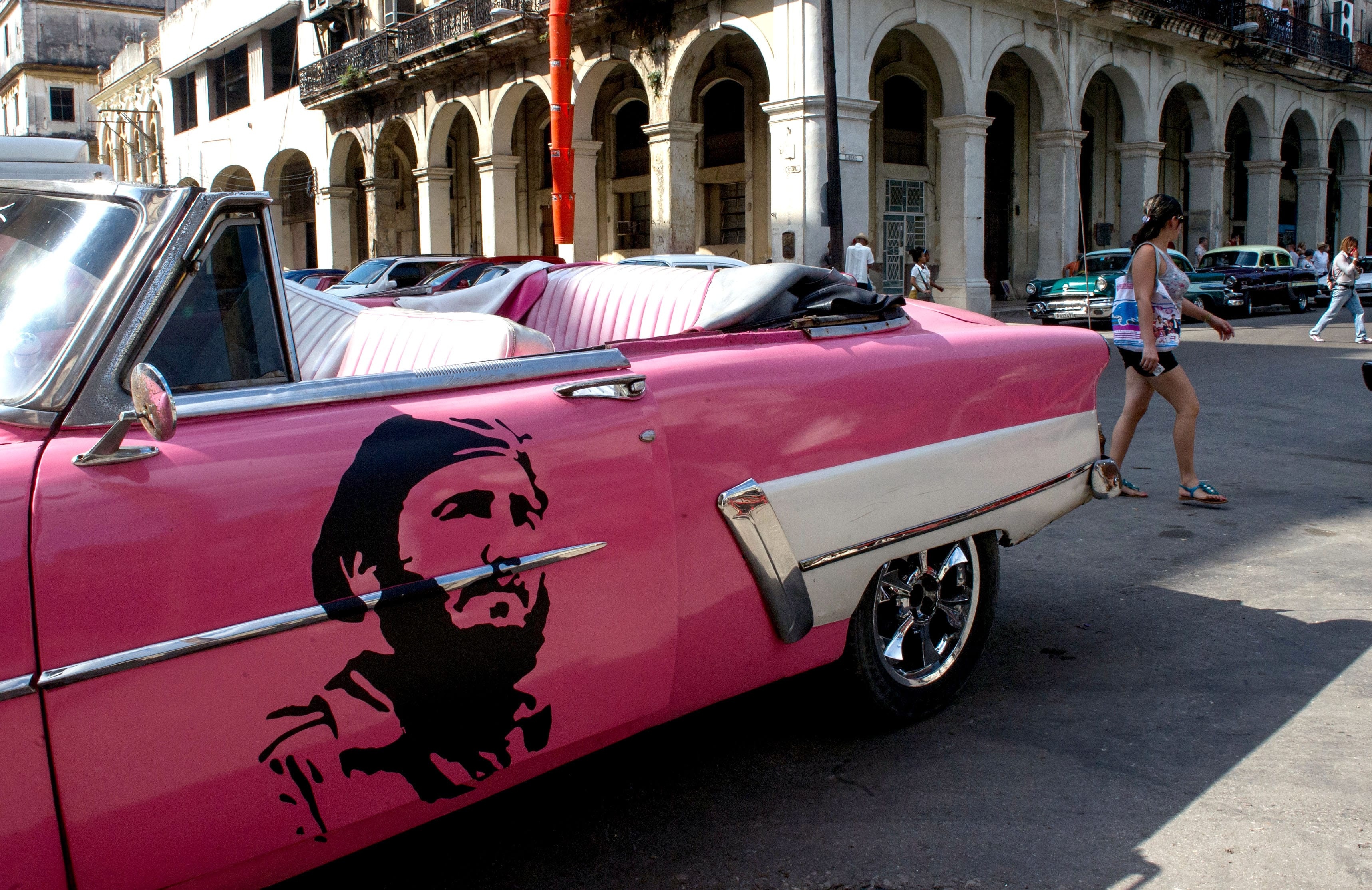 tuong niem ngay mat Fidel Castro anh 5