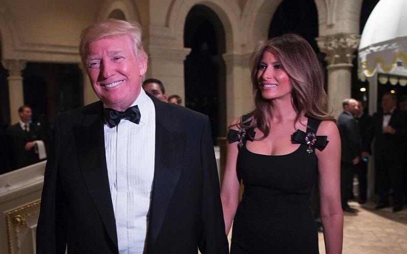 Gia ve don nam moi voi Tong thong Trump tang dot bien hinh anh