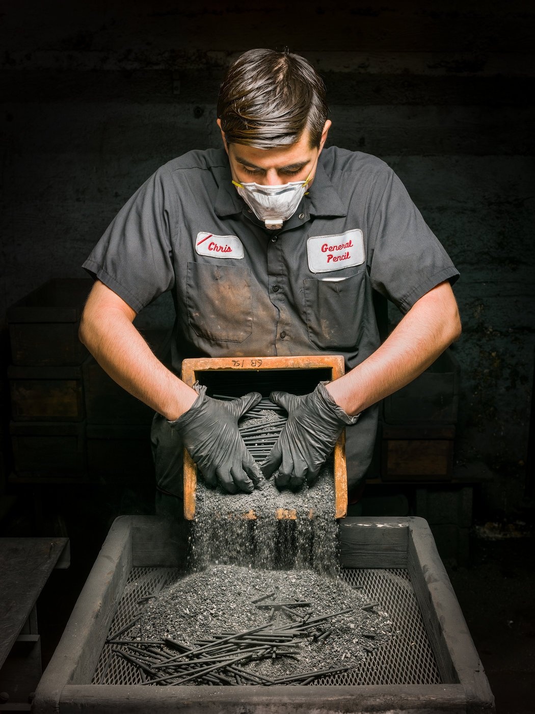 nhà máy bút chì ở Mỹ ảnh 3 nha may but chi o My anh 3