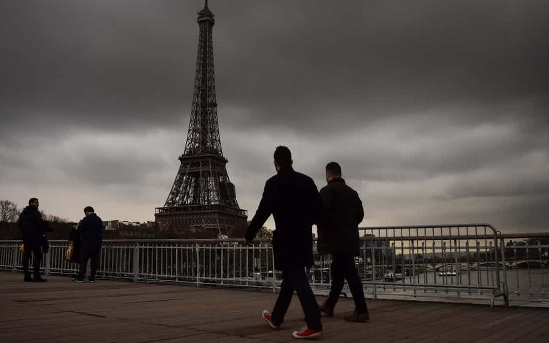 Chau Au: Nguoi dan met moi vi mua dong khong mat troi hinh anh