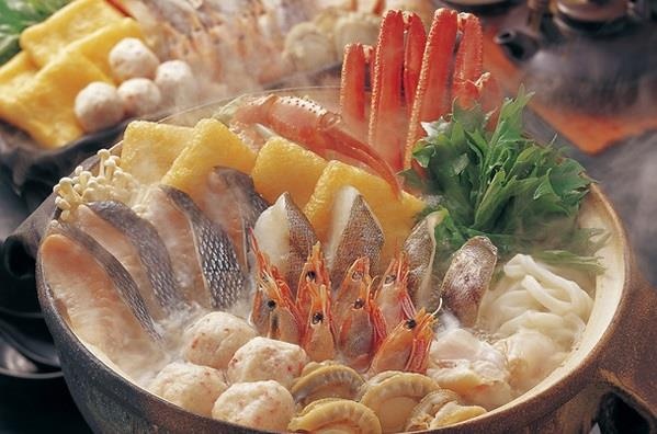 Le khong di choi, o nha lam lau sumo dai ca nha hinh anh