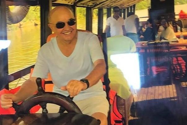 Ty phu co du thuyen 150 trieu USD tu lai tau tham cho noi Cai Rang hinh anh