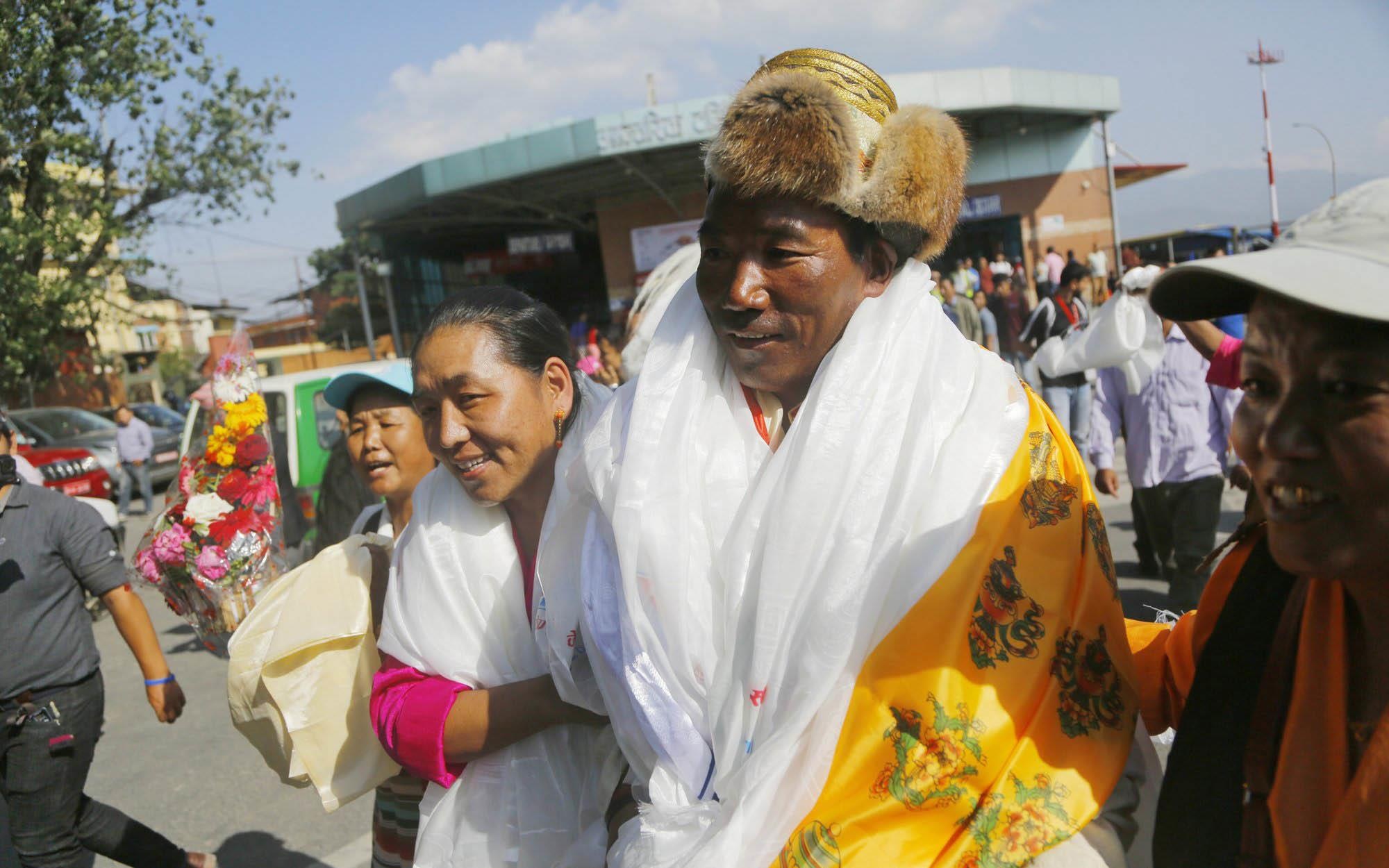 24 lần chinh phục núi everest ảnh 5 24 lan chinh phuc nui everest anh 5