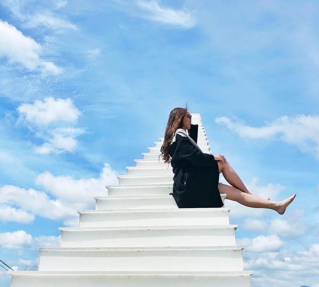 nac thang len thien duong anh 20