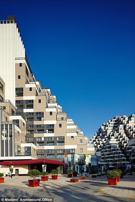 toa nha giong kim tu thap anh 2